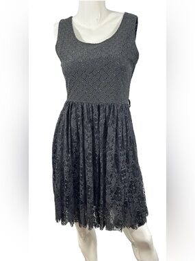 NEW Gracia Sz L Sleeveless Dotted Crochet Lace Dress Gray Metallic Gold Charcoal